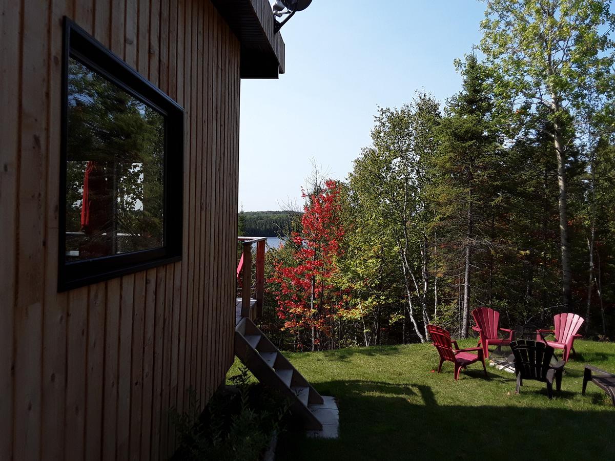 Residence Touristique Lodge Des Bois Saint-Félix-d'Otis Exterior photo